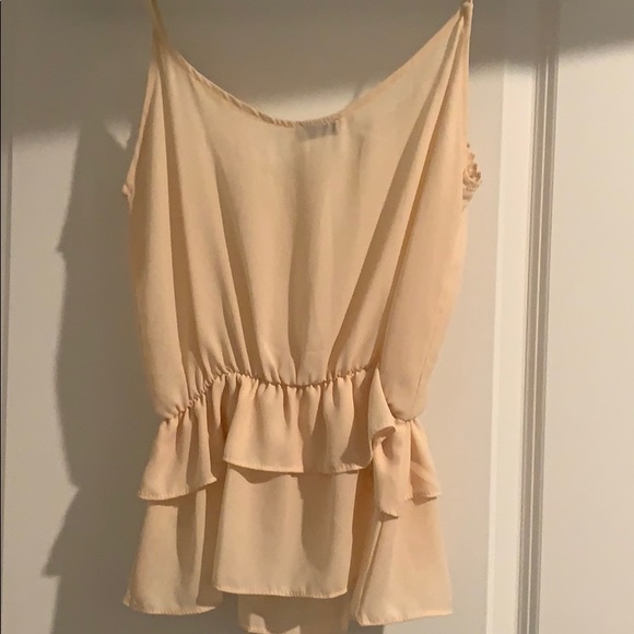 White/Cream Tobi Tank with Peplum hem - Picture 2 of 3